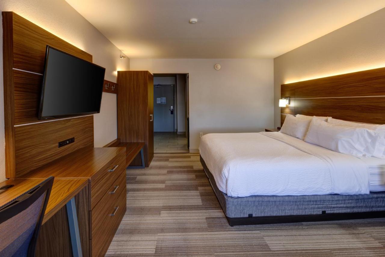 Holiday Inn Express Hotel & Suites Shelbyville By Ihg Luaran gambar