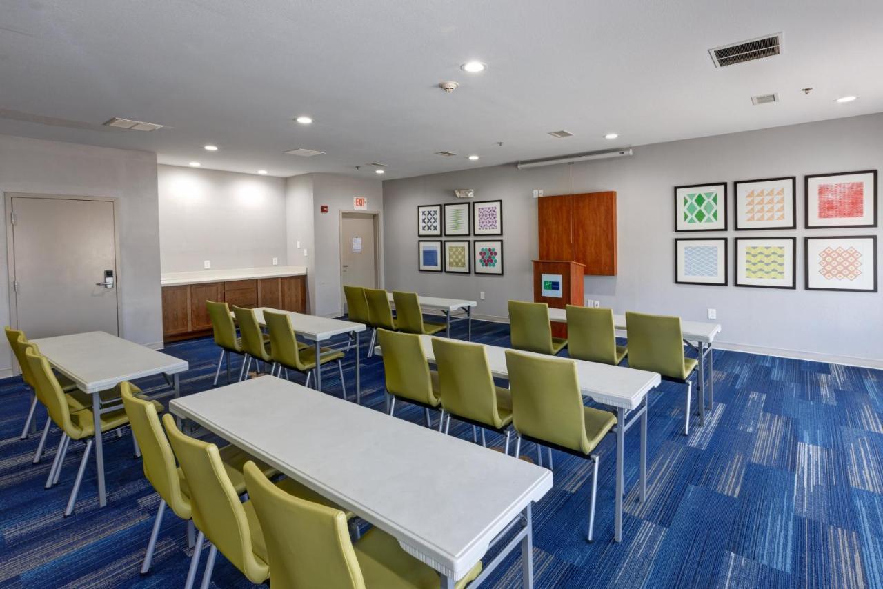 Holiday Inn Express Hotel & Suites Shelbyville By Ihg Luaran gambar