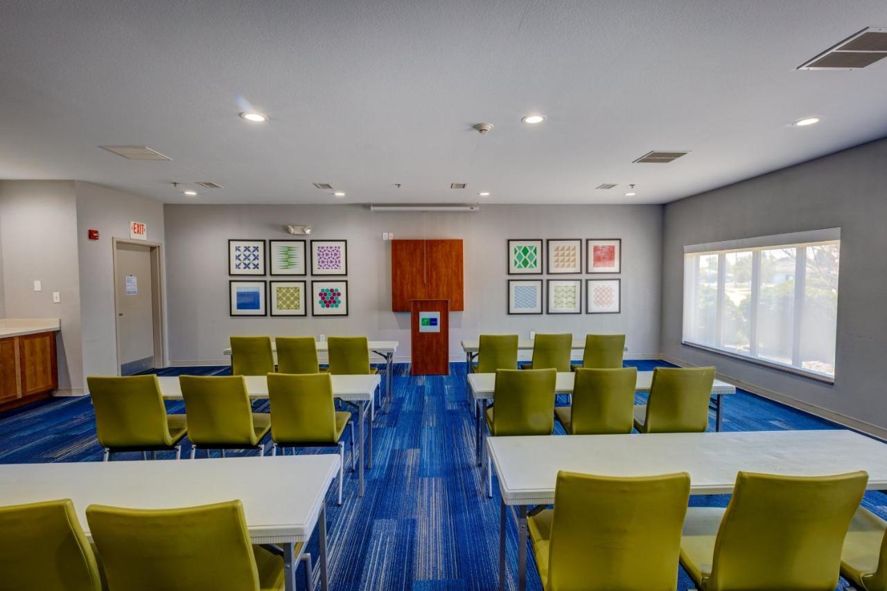 Holiday Inn Express Hotel & Suites Shelbyville By Ihg Luaran gambar
